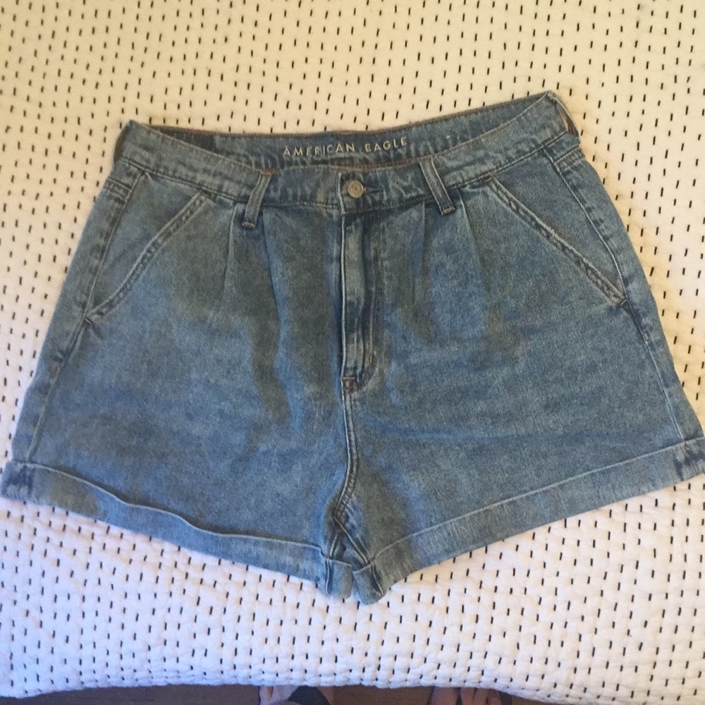 American Eagle Mom Shorts